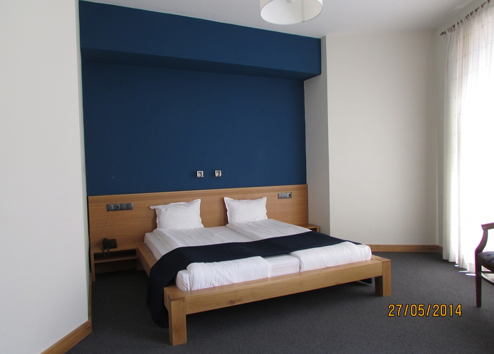 HOTEL UNIVERSAL, DUPNITSA - detailed image 17