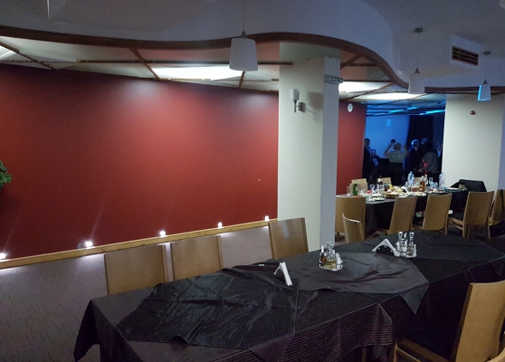 HOTEL UNIVERSAL, DUPNITSA - image