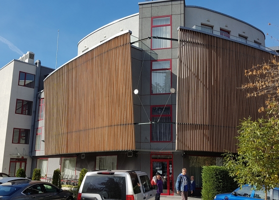 HOTEL UNIVERSAL, DUPNITSA - image