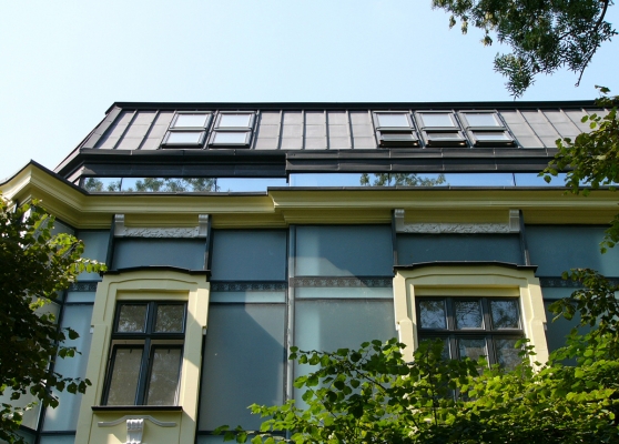 Platinum Business Centre - image